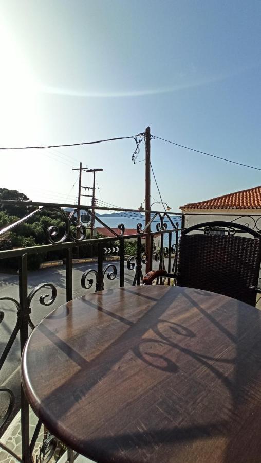 Aparthotel To Kastro Pylos Exterior foto