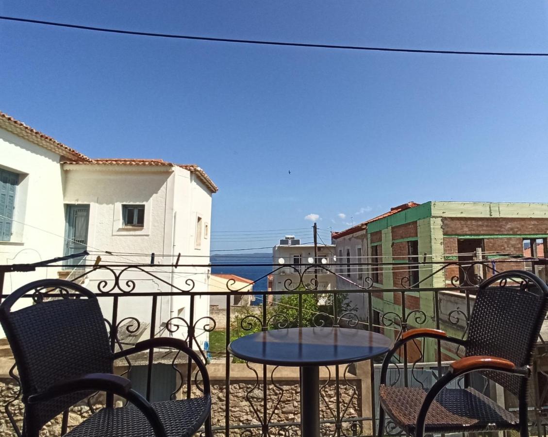 Aparthotel To Kastro Pylos Exterior foto
