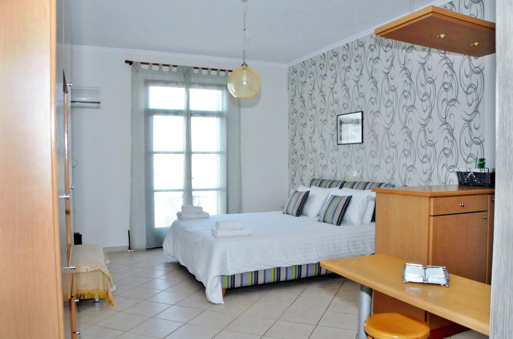 Aparthotel To Kastro Pylos Exterior foto